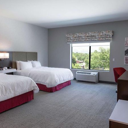 Hampton Inn Блек-Маунтін Екстер'єр фото