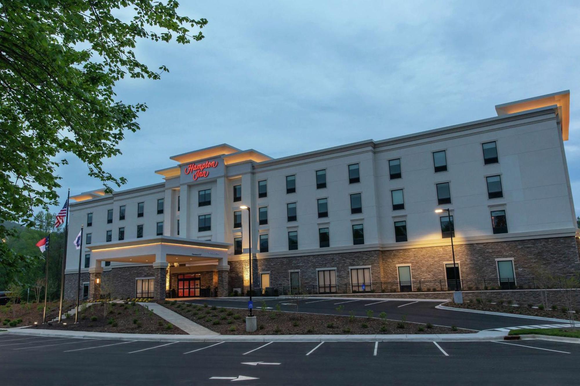 Hampton Inn Блек-Маунтін Екстер'єр фото